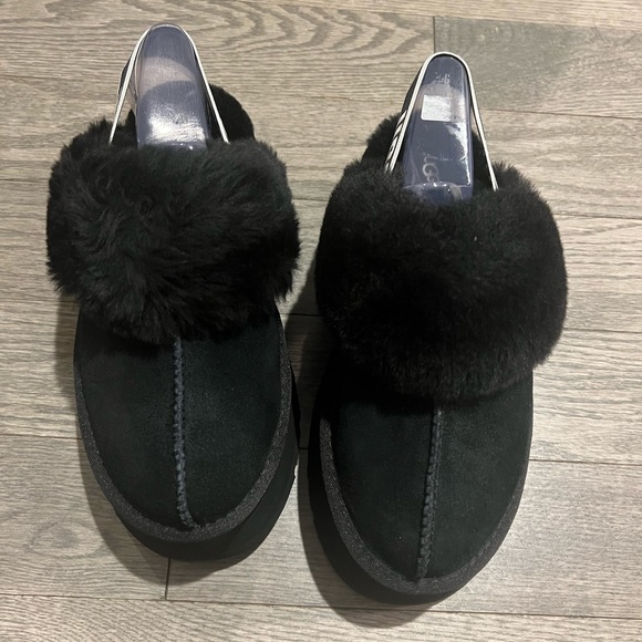 UGG black FunketteWomen's platform sandal with box - Picture 12 of 14